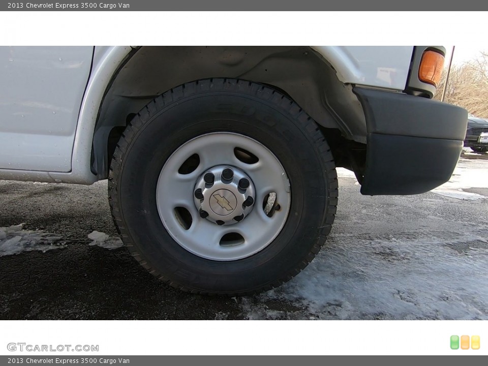 2013 Chevrolet Express 3500 Cargo Van Wheel and Tire Photo #140572617