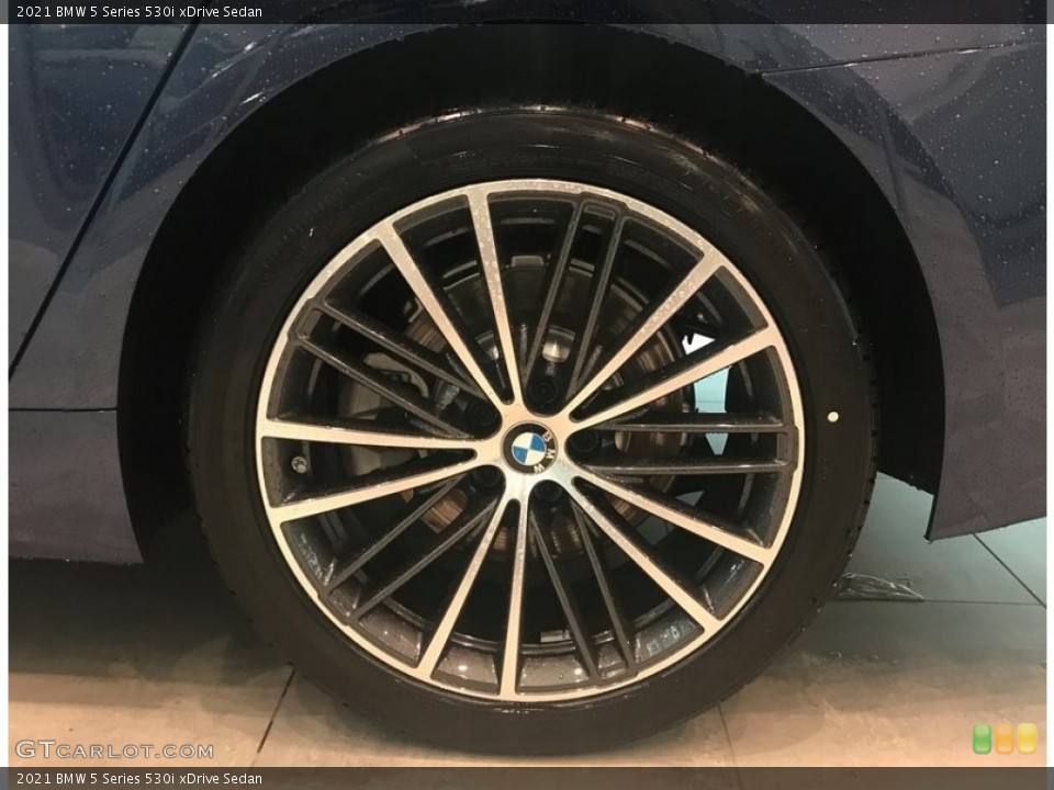 2021 BMW 5 Series 530i xDrive Sedan Wheel and Tire Photo #140649355