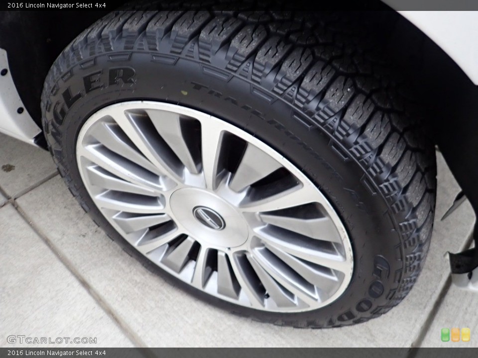 2016 Lincoln Navigator Select 4x4 Wheel and Tire Photo #140656591