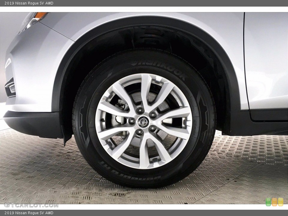 2019 Nissan Rogue SV AWD Wheel and Tire Photo #140657701