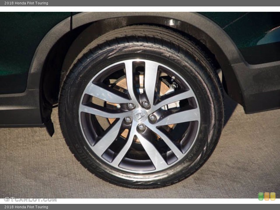 2018 Honda Pilot Touring Wheel and Tire Photo #140660596