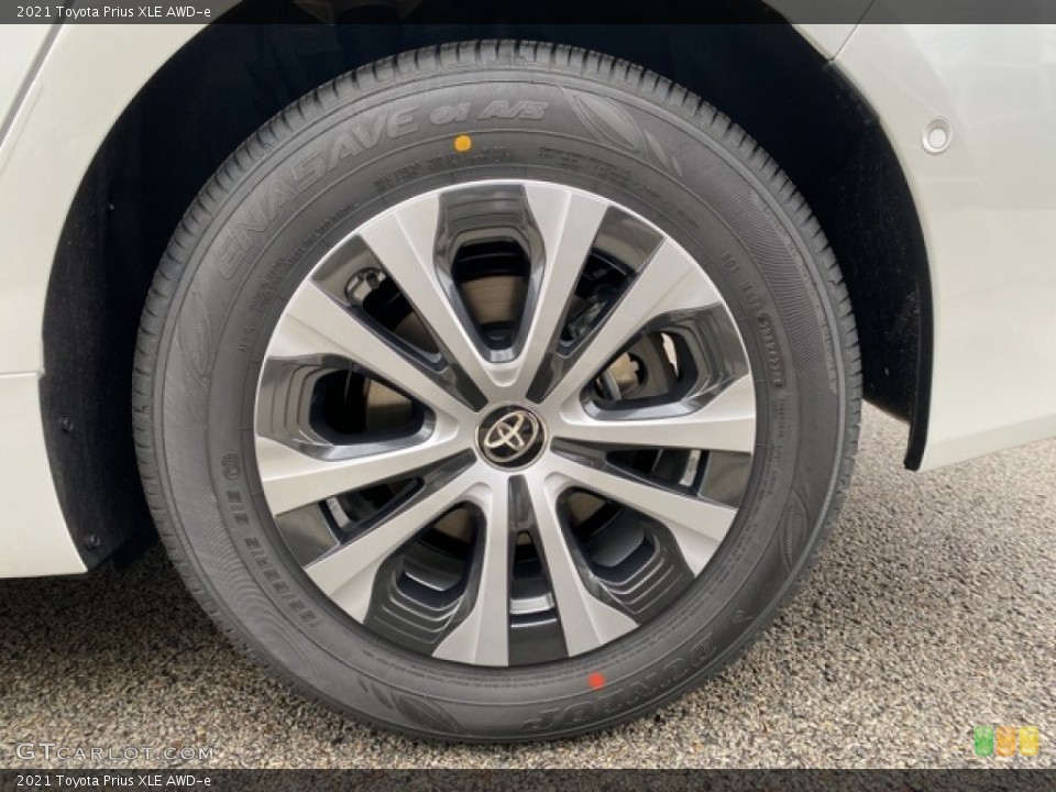2021 Toyota Prius XLE AWD-e Wheel and Tire Photo #140705519