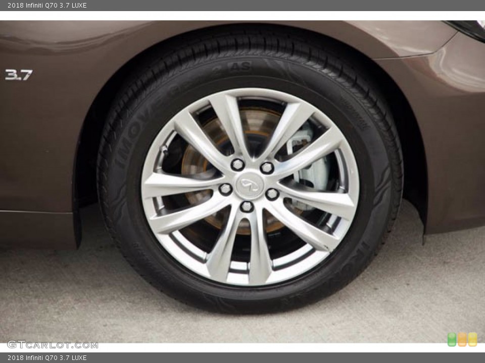 2018 Infiniti Q70 Wheels and Tires