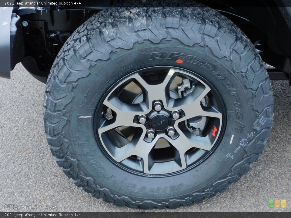 2021 Jeep Wrangler Unlimited Rubicon 4x4 Wheel and Tire Photo #140910630