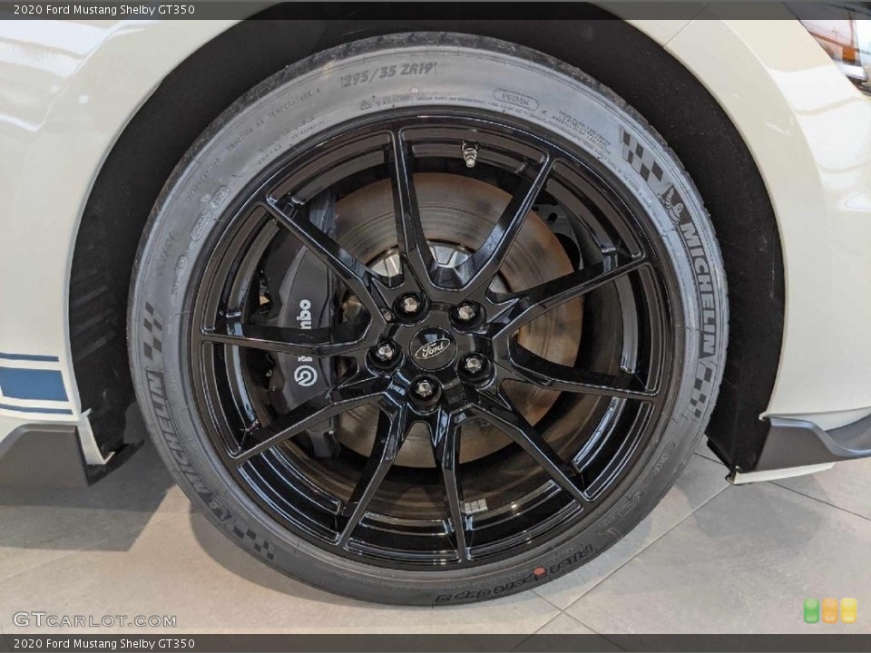2020 Ford Mustang Shelby GT350 Wheel and Tire Photo #140934261