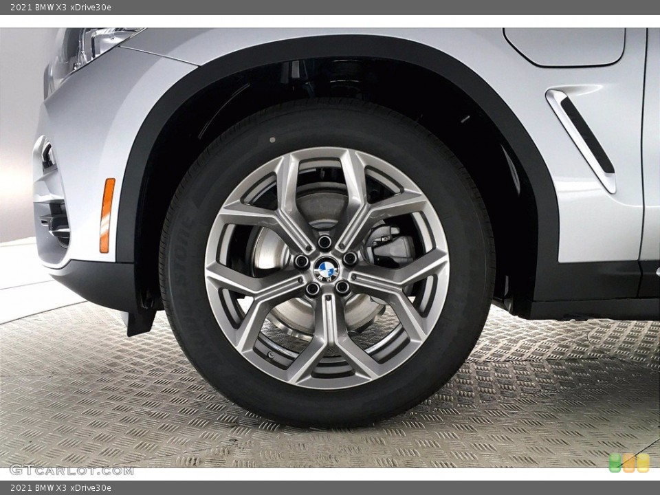 2021 BMW X3 xDrive30e Wheel and Tire Photo #140987997