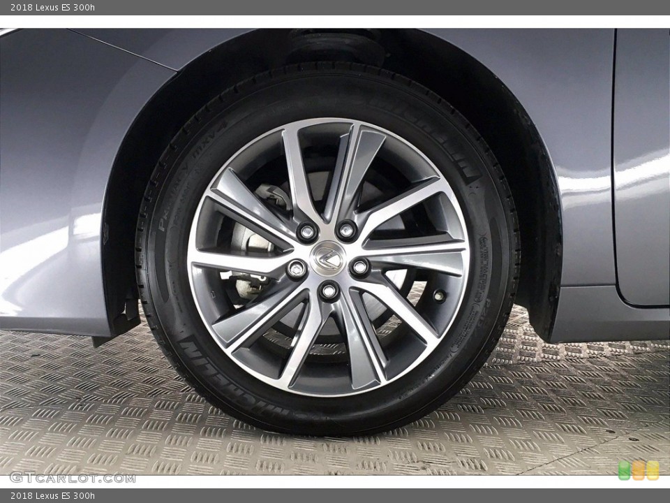 2018 Lexus ES Wheels and Tires