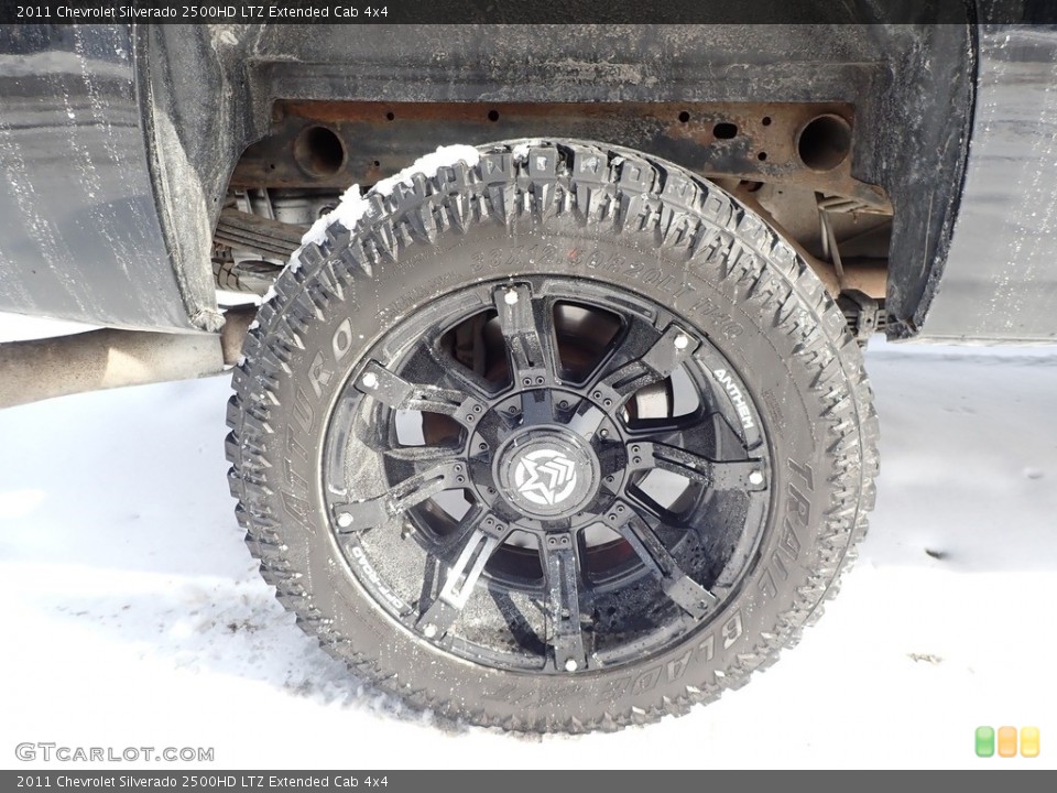 2011 Chevrolet Silverado 2500HD Custom Wheel and Tire Photo #141090090