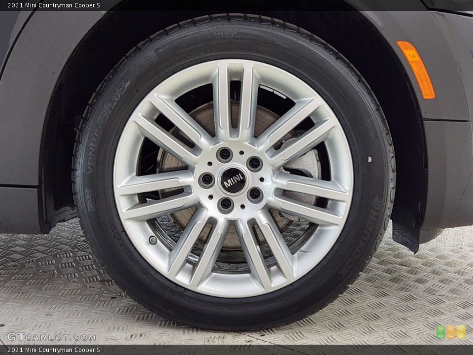 2021 Mini Countryman Cooper S Wheel and Tire Photo #141114886
