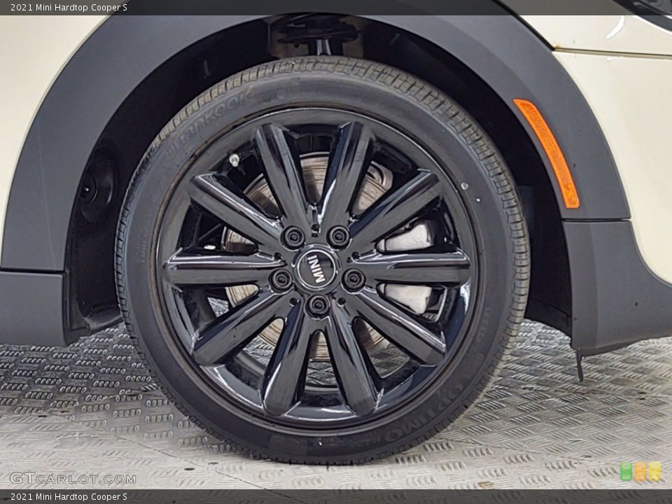 2021 Mini Hardtop Cooper S Wheel and Tire Photo #141139495
