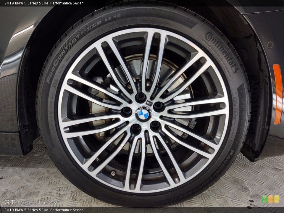 2019 BMW 5 Series Wheels and Tires