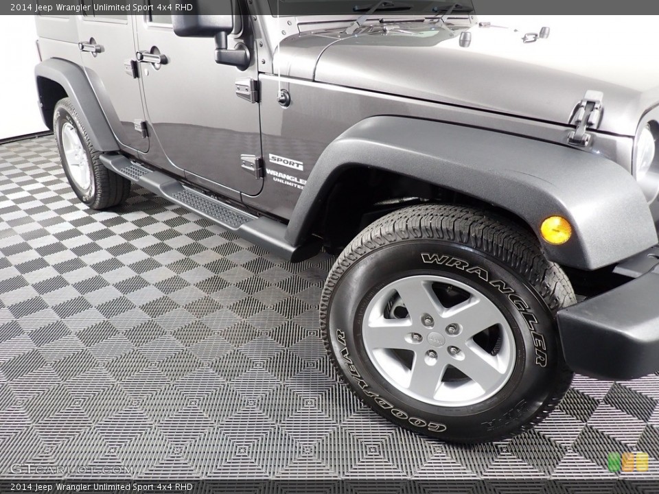 2014 Jeep Wrangler Unlimited Sport 4x4 RHD Wheel and Tire Photo #141293488