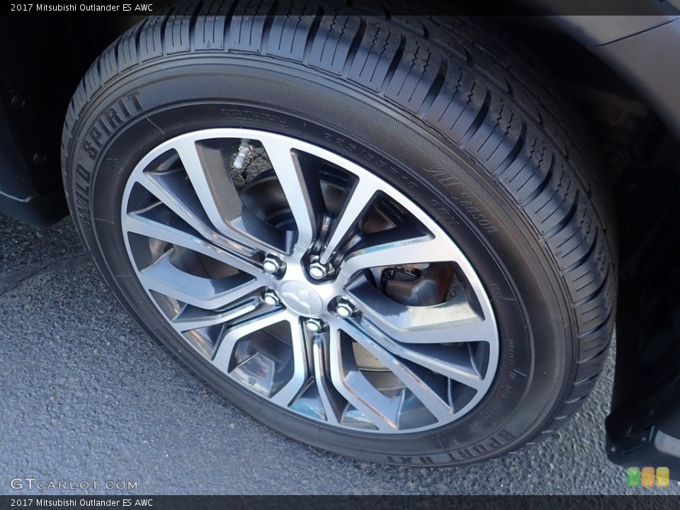 2017 Mitsubishi Outlander ES AWC Wheel and Tire Photo #141585918