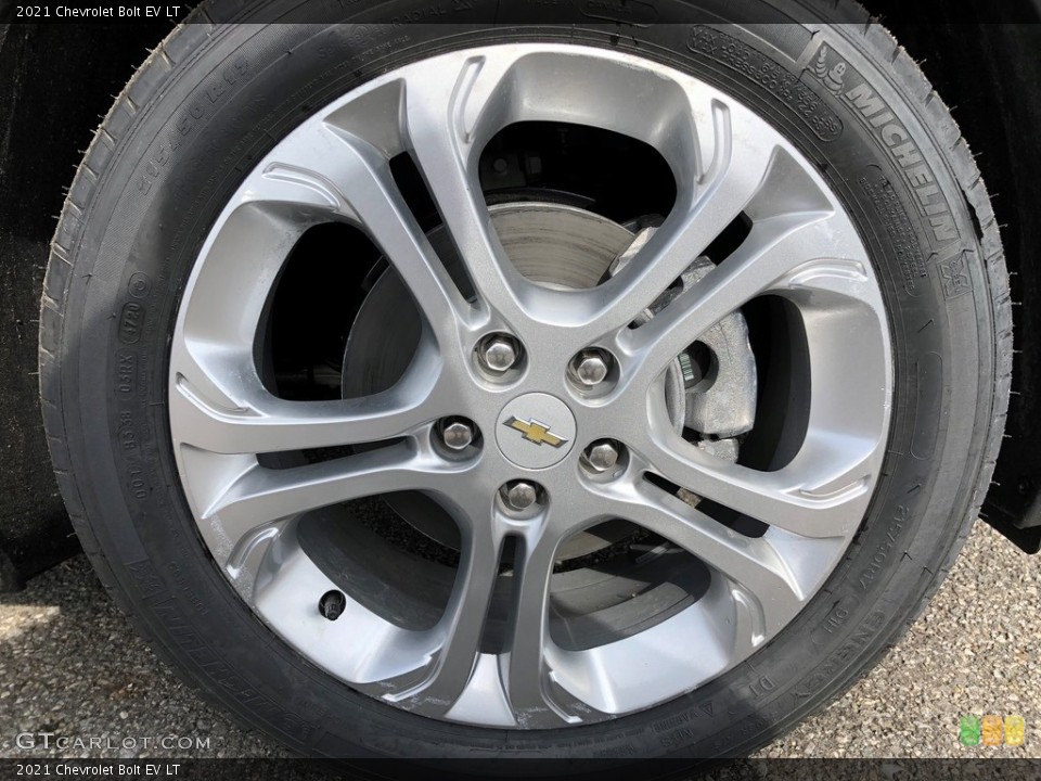 2021 Chevrolet Bolt EV LT Wheel and Tire Photo #141690504