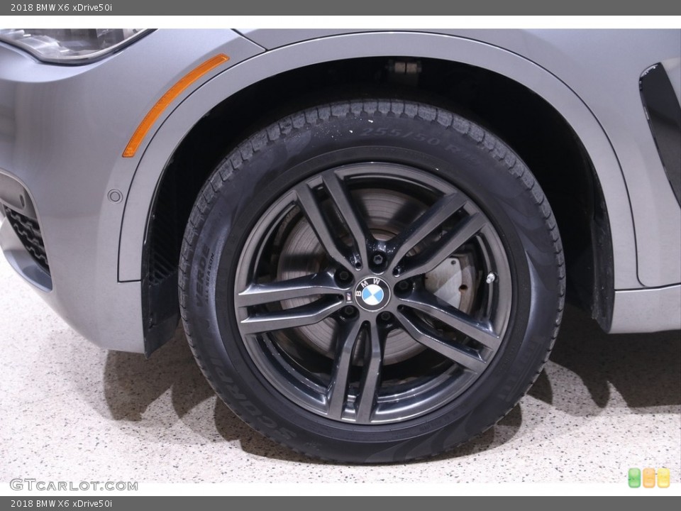 2018 BMW X6 xDrive50i Wheel and Tire Photo #141773594