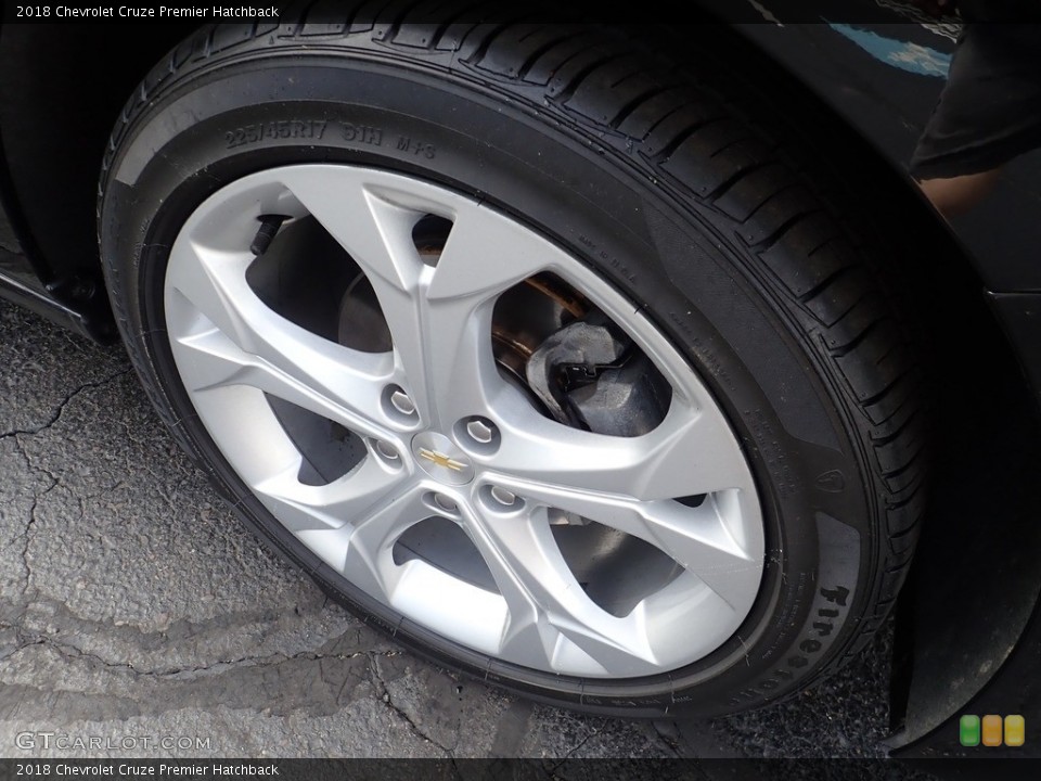 2018 Chevrolet Cruze Premier Hatchback Wheel and Tire Photo #141871696
