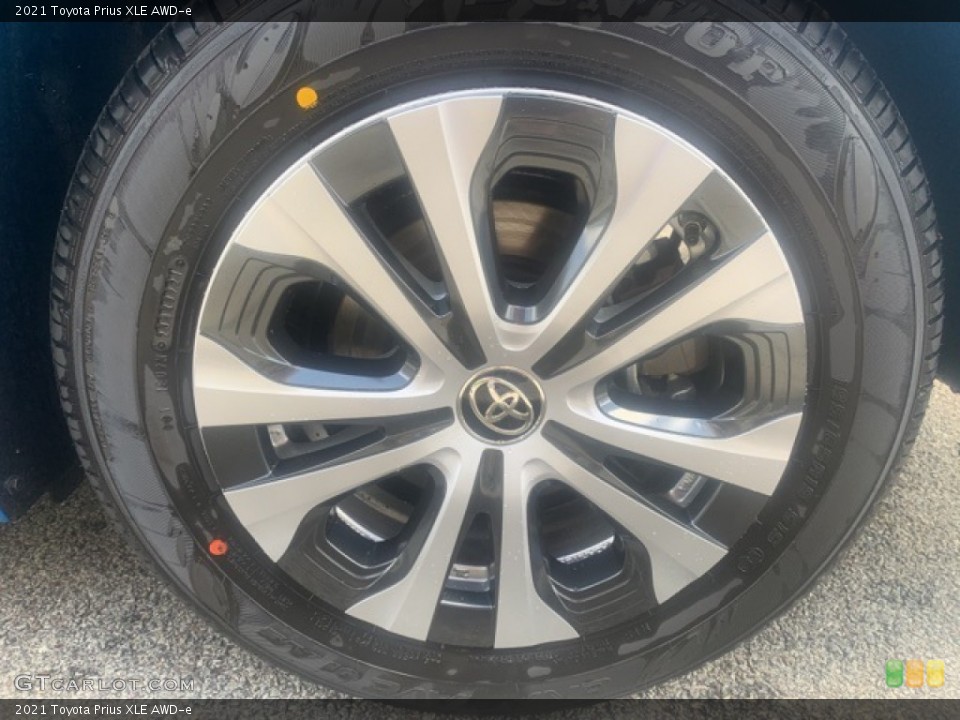 2021 Toyota Prius XLE AWD-e Wheel and Tire Photo #141960686