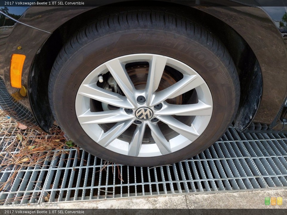 2017 Volkswagen Beetle 1.8T SEL Convertible Wheel and Tire Photo #142004733