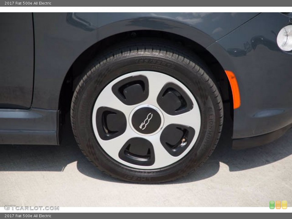 2017 Fiat 500e All Electric Wheel and Tire Photo #142013723