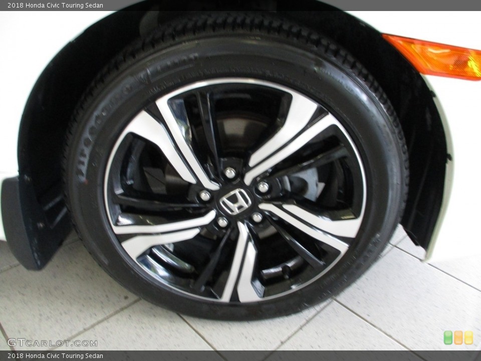 2018 Honda Civic Touring Sedan Wheel and Tire Photo #142113740