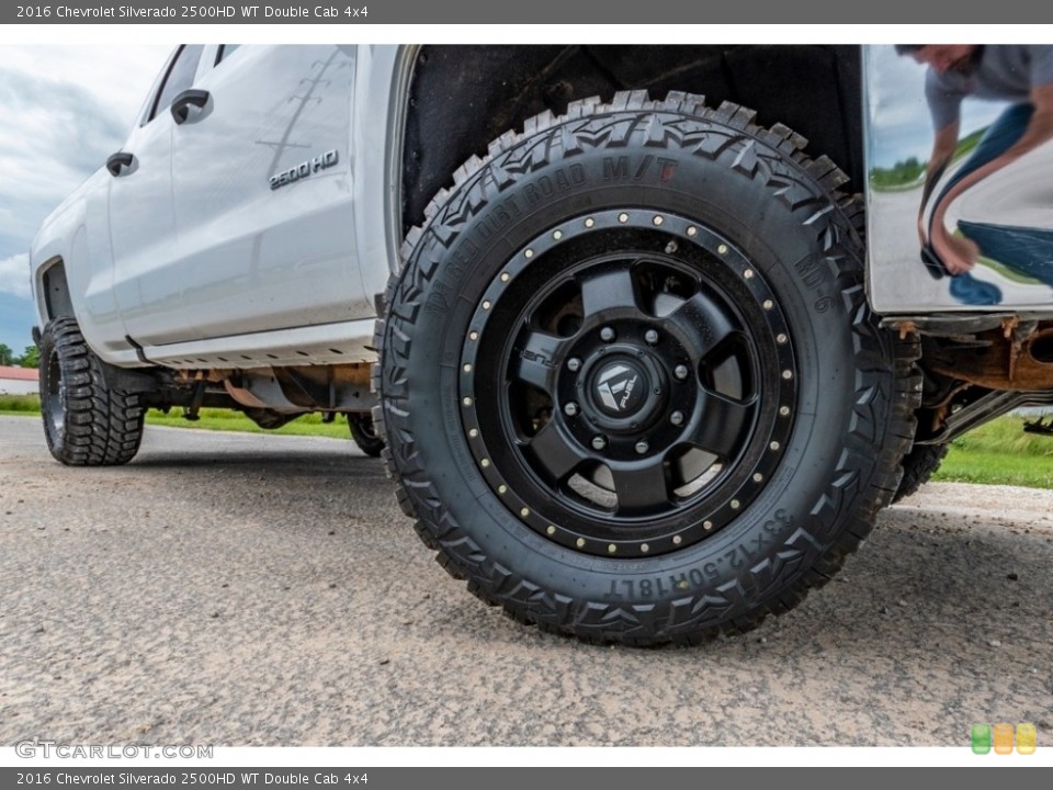 2016 Chevrolet Silverado 2500HD Custom Wheel and Tire Photo #142141945