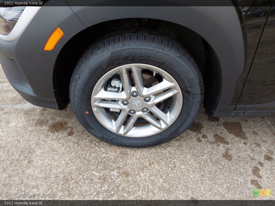2022 Hyundai Kona SE Wheel and Tire Photo #142143169