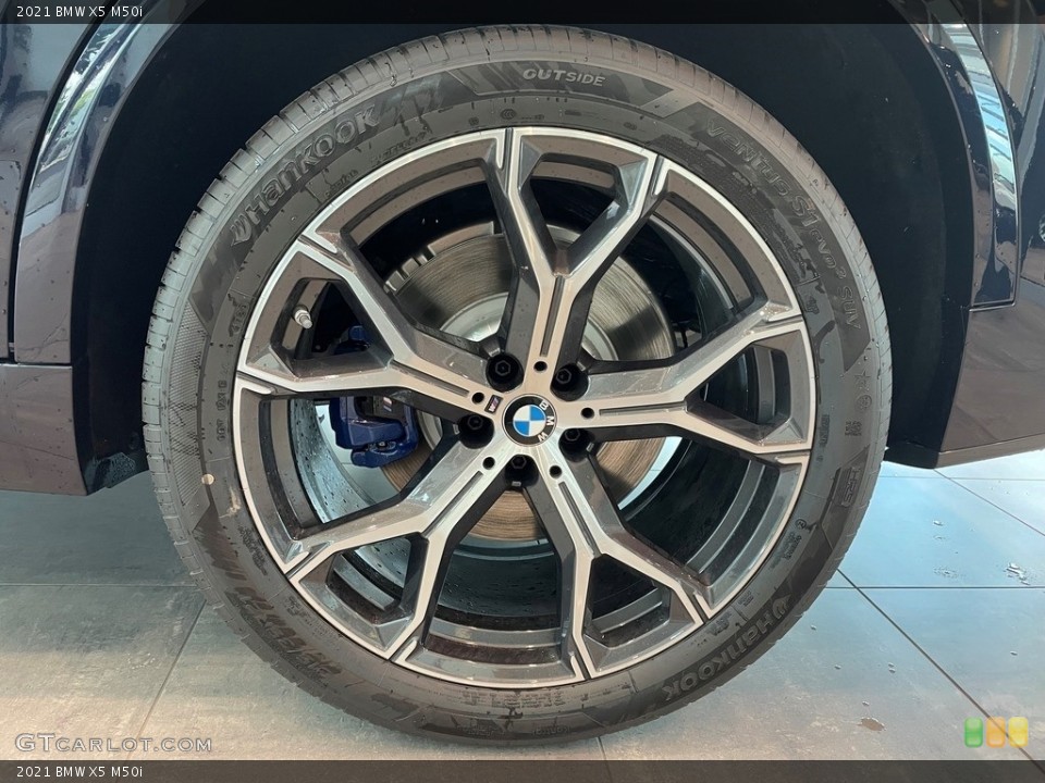 2021 BMW X5 M50i Wheel and Tire Photo #142207155