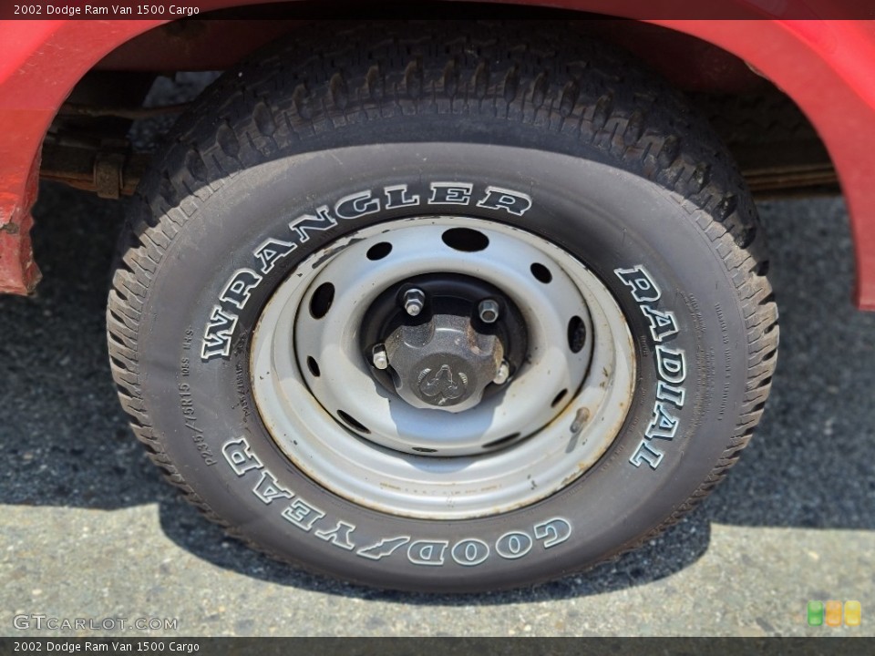 2002 Dodge Ram Van 1500 Cargo Wheel and Tire Photo #142233665