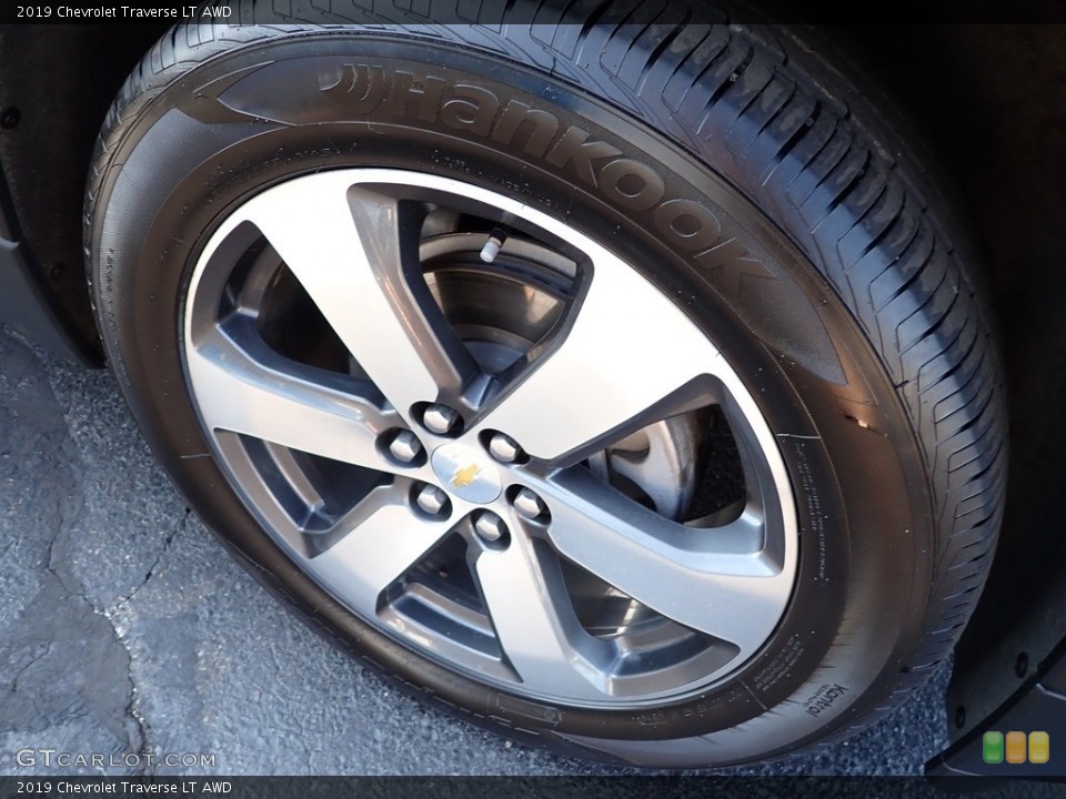 2019 Chevrolet Traverse LT AWD Wheel and Tire Photo #142338586