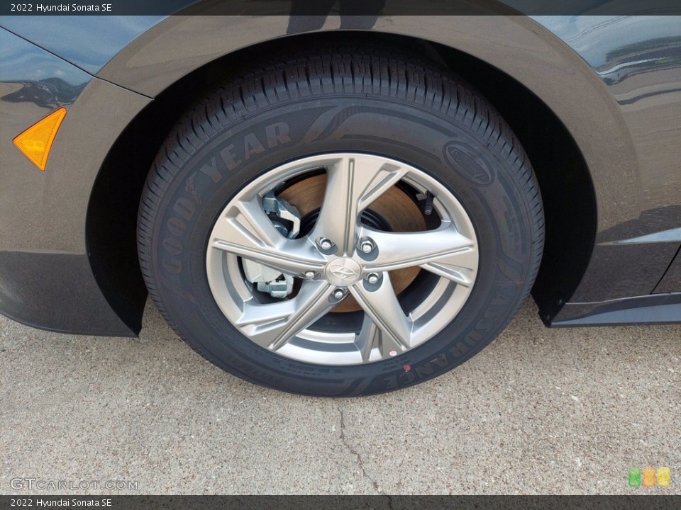 2022 Hyundai Sonata SE Wheel and Tire Photo #142390649