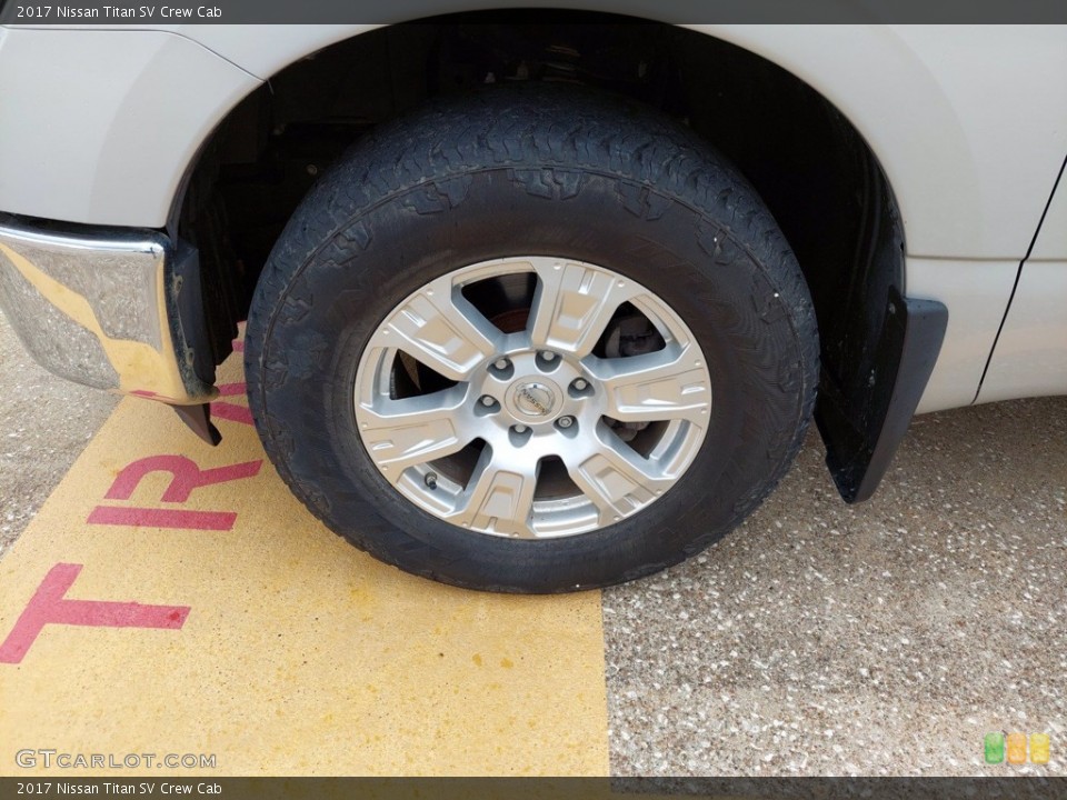 2017 Nissan Titan SV Crew Cab Wheel and Tire Photo #142450242