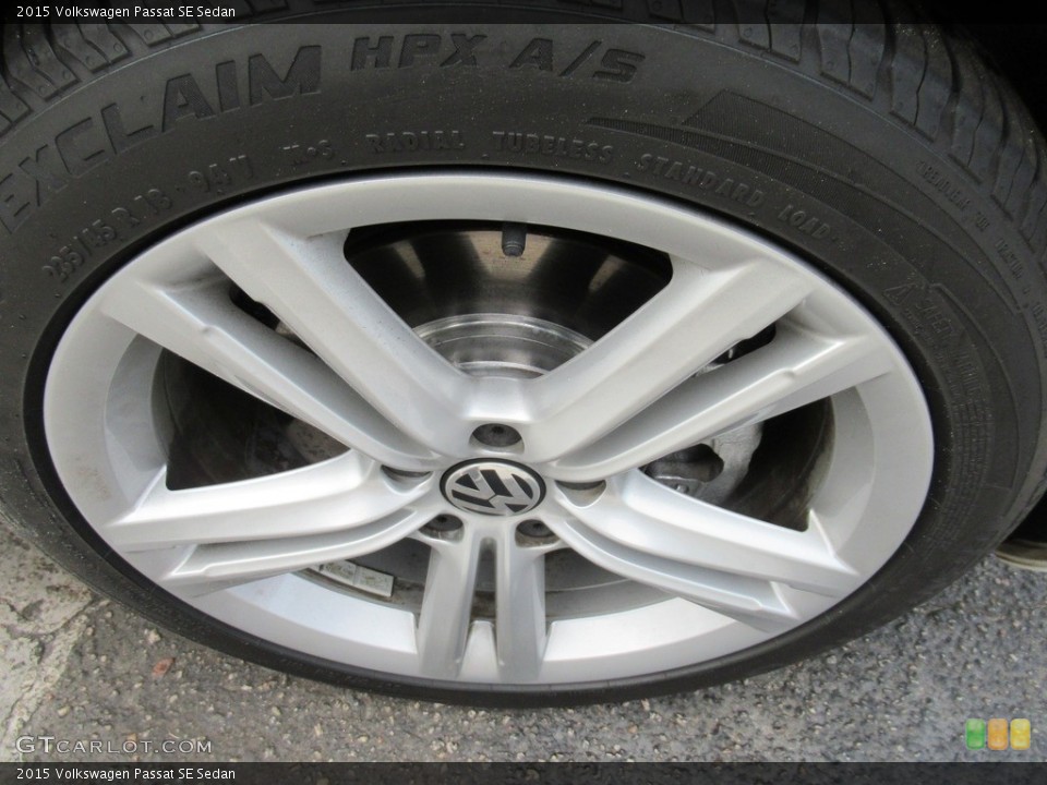 2015 Volkswagen Passat SE Sedan Wheel and Tire Photo #142458824