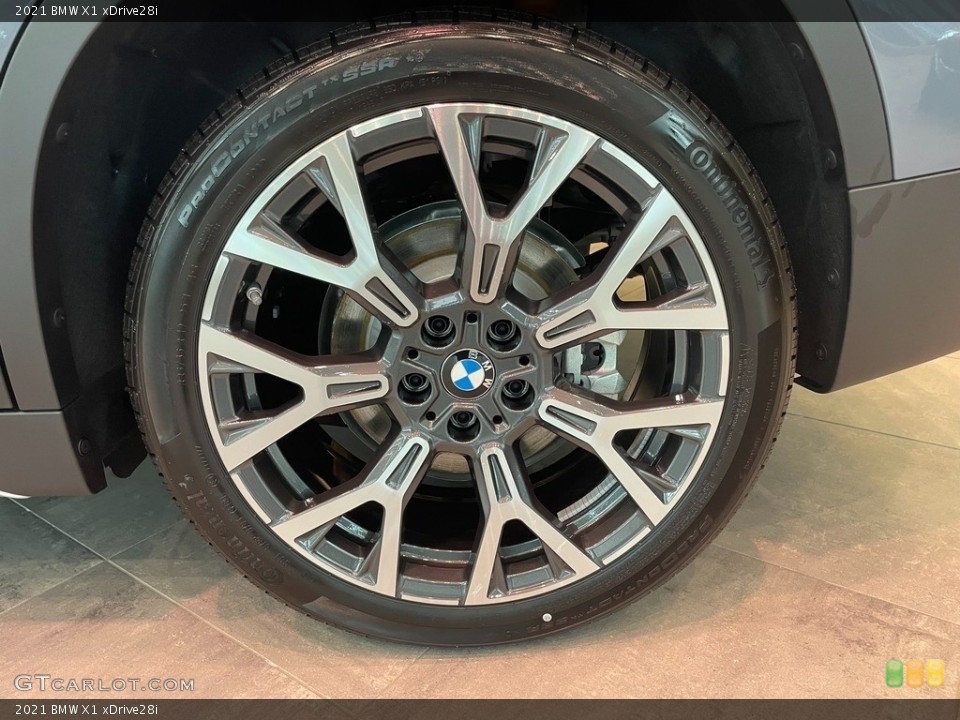 2021 BMW X1 xDrive28i Wheel and Tire Photo #142505523
