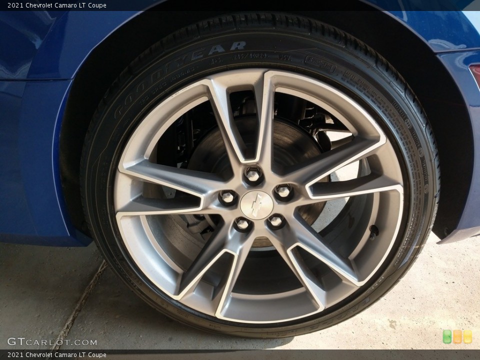 2021 Chevrolet Camaro LT Coupe Wheel and Tire Photo #142513219