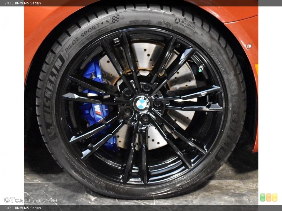 2021 BMW M5 Wheels and Tires
