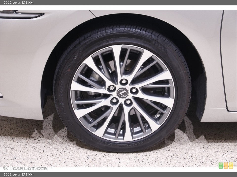2019 Lexus ES 300h Wheel and Tire Photo #142570224