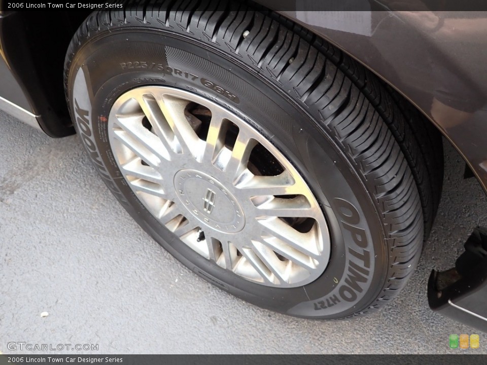 2006 Lincoln Town Car Wheels and Tires