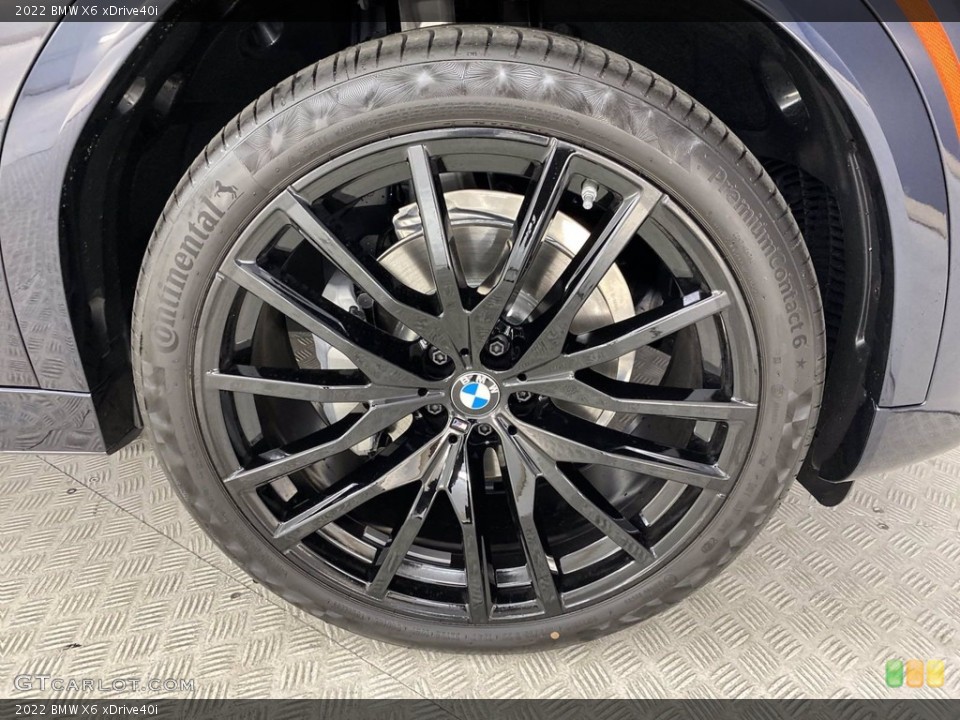 2022 BMW X6 xDrive40i Wheel and Tire Photo #142765698