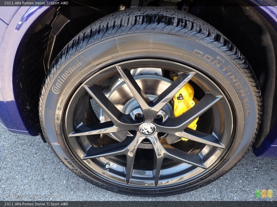 2021 Alfa Romeo Stelvio Ti Sport AWD Wheel and Tire Photo #142805658
