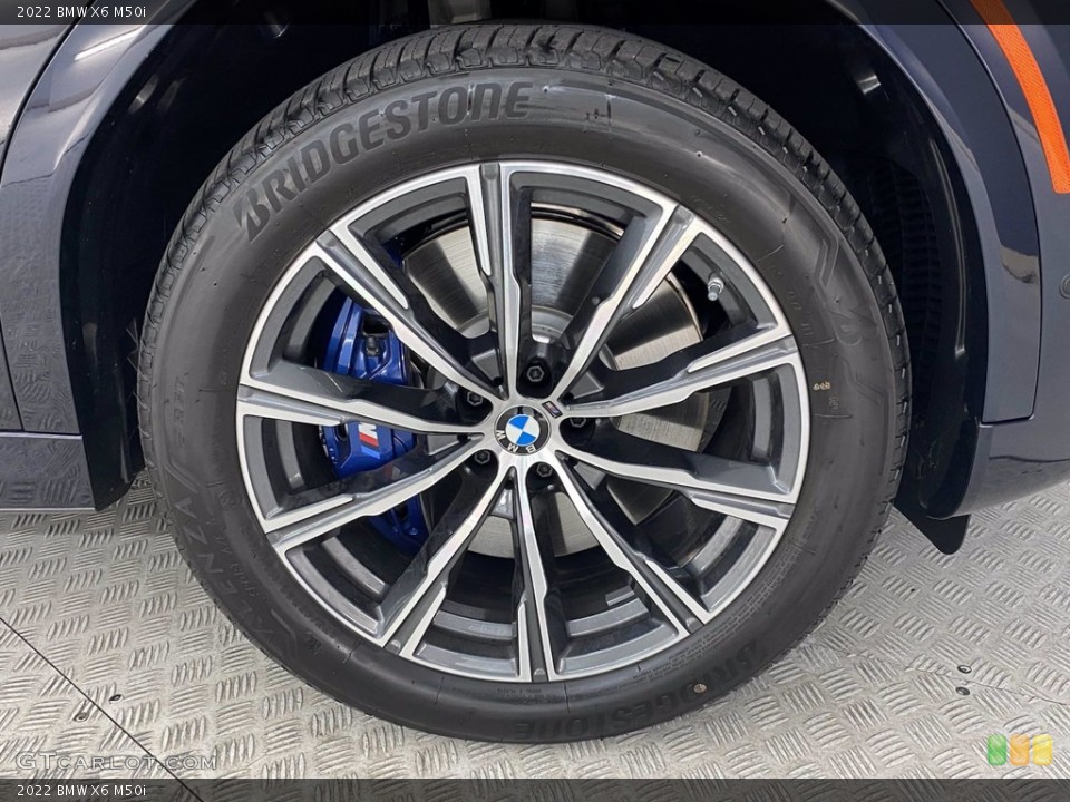 2022 BMW X6 M50i Wheel and Tire Photo #142818604