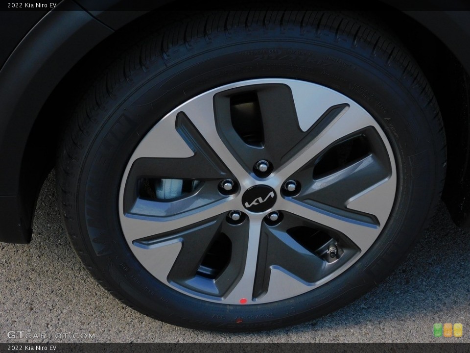 2022 Kia Niro EV Wheel and Tire Photo #142826597