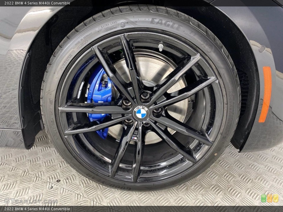 2022 BMW 4 Series M440i Convertible Wheel and Tire Photo #142883290