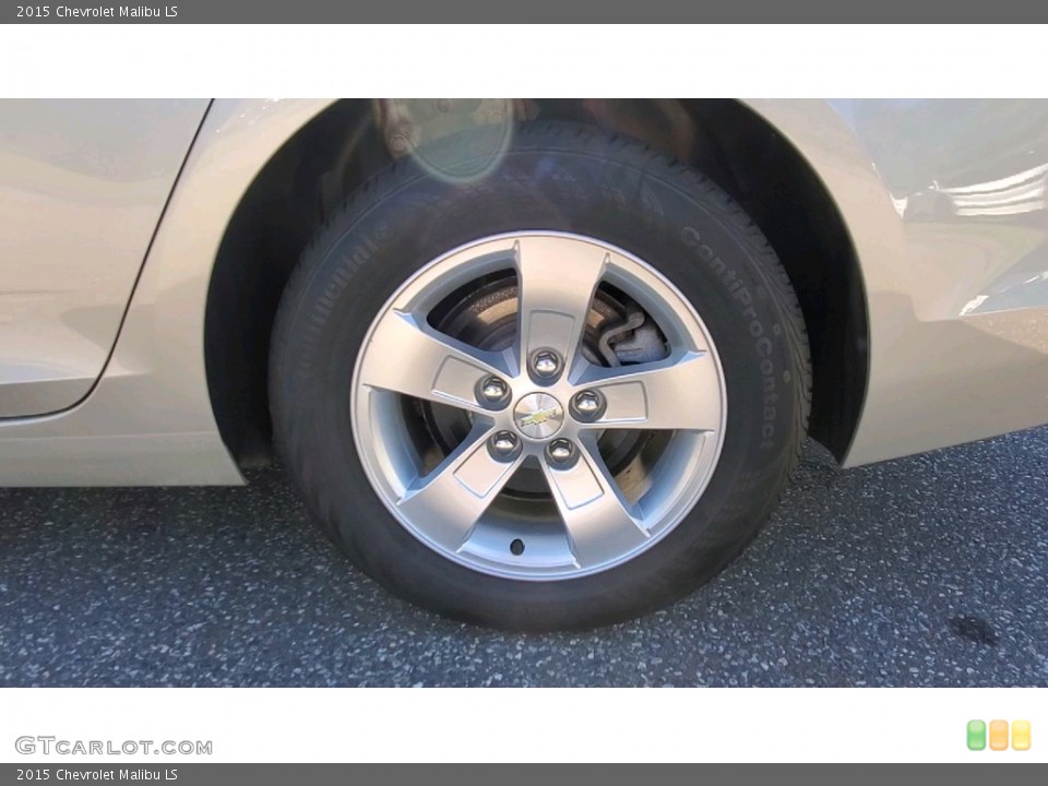 2015 Chevrolet Malibu LS Wheel and Tire Photo #142955839