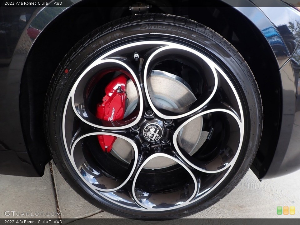 2022 Alfa Romeo Giulia Ti AWD Wheel and Tire Photo #142995814