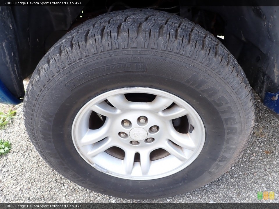 2000 Dodge Dakota Sport Extended Cab 4x4 Wheel and Tire Photo #143047700
