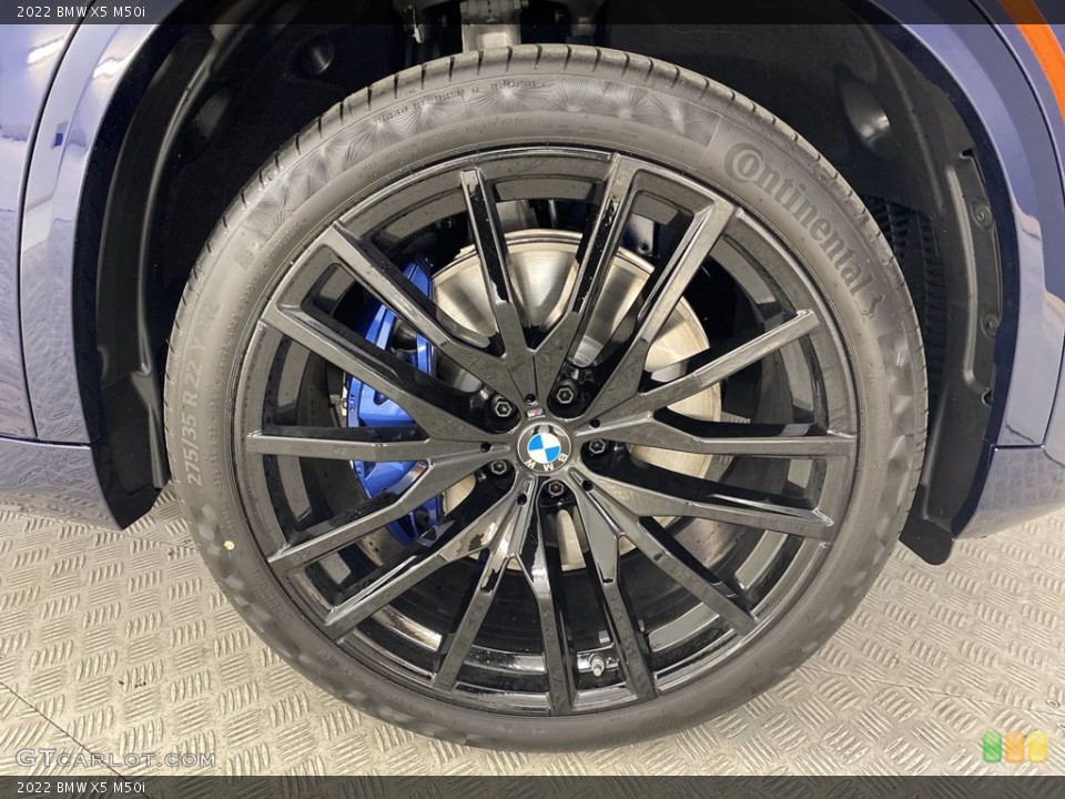 2022 BMW X5 M50i Wheel and Tire Photo #143102903