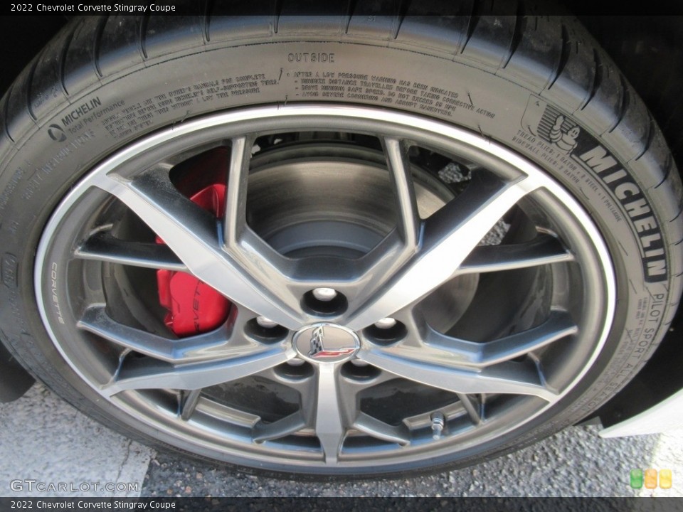 2022 Chevrolet Corvette Stingray Coupe Wheel and Tire Photo #143176475