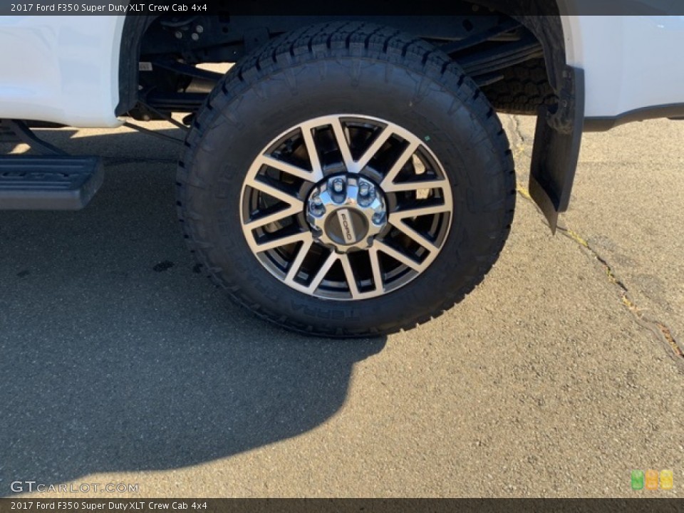 2017 Ford F350 Super Duty XLT Crew Cab 4x4 Wheel and Tire Photo #143210302