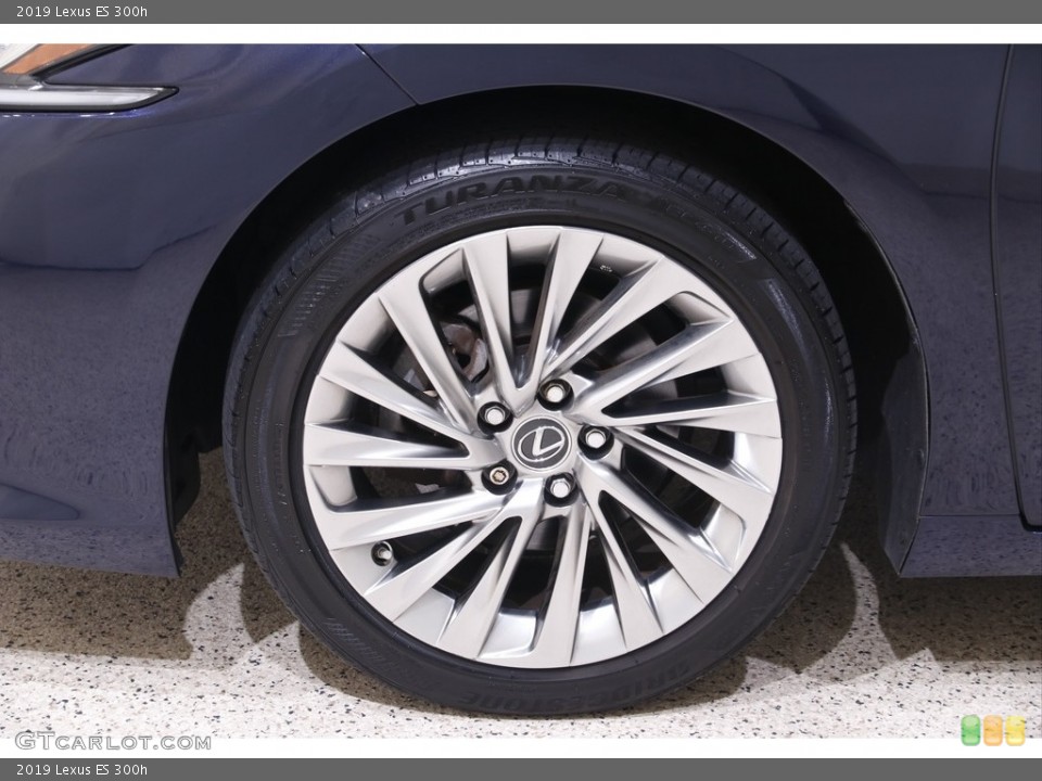2019 Lexus ES 300h Wheel and Tire Photo #143234177