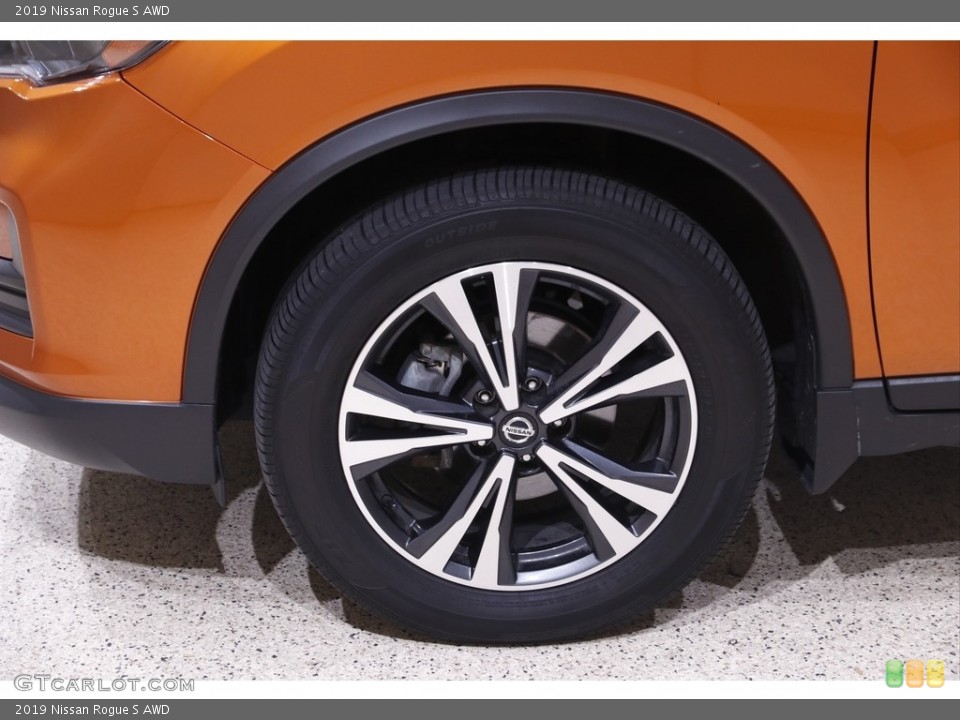 2019 Nissan Rogue S AWD Wheel and Tire Photo #143251968